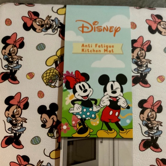 New Disney Easter Mickey and Minnie Mouse Anti Fantigue Indoor Mat 18”x30”